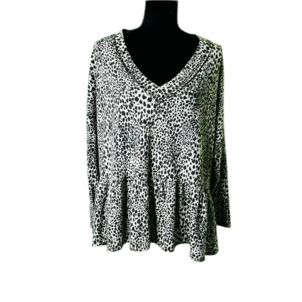 A Beautiful Soul Peplum Top Womens 1X Leopard Print